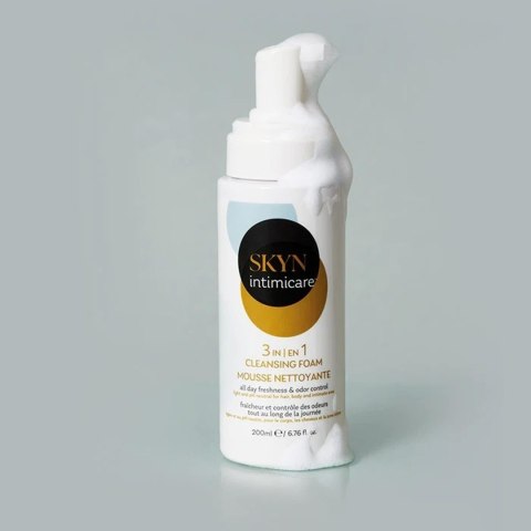 UNIMIL SKYN Intimicare 3in1 Cleansing Foam - pianka oczyszczająca dla mężczyzn 200ml UNIMIL SKYN Intimicare 3in1 Cleansing Foam - pianka oczyszczająca dla mężczyzn 200ml