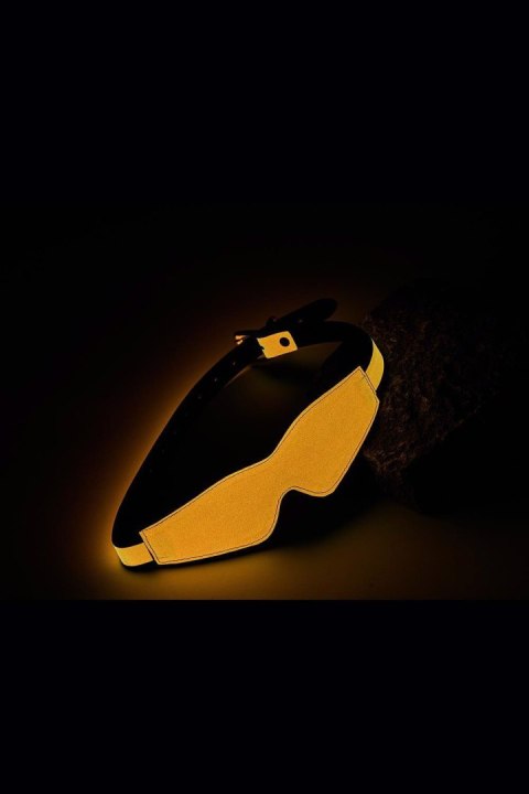 RADIANT EYE MASK GLOW IN THE DARK ORANGE RADIANT EYE MASK GLOW IN THE DARK ORANGE