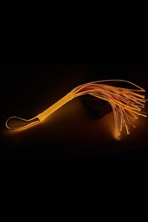 RADIANT WHIP GLOW IN THE DARK ORANGE RADIANT WHIP GLOW IN THE DARK ORANGE
