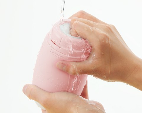 Tenga Tenga masturbator Puffy Strawberry Pink