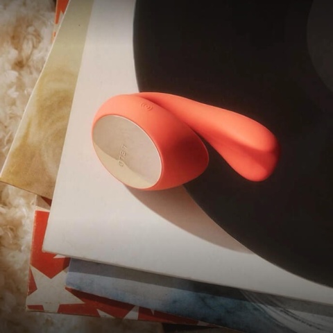 LELO IDA Wave Coral Red– Wibrator Podwójny z Aplikacją i WaveMotion