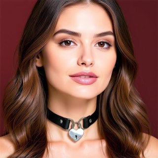 Cinderella choker z kłódką w kształcie serca – czarny, wegańska skóra